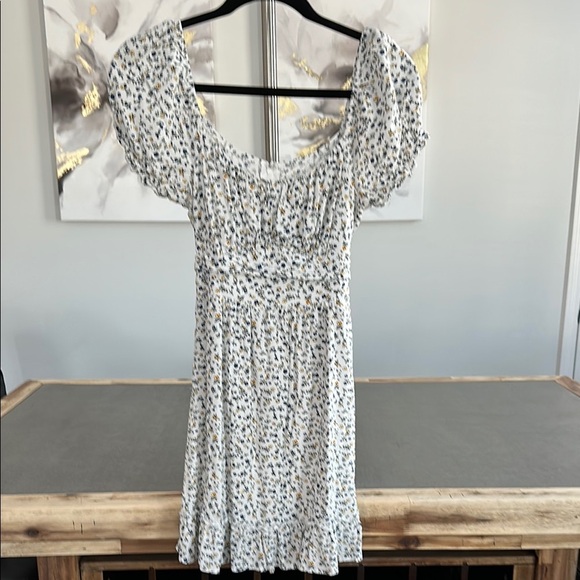 Altar'd State Dresses & Skirts - Altar'd State Floral Mini Dress